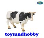 51016 - Black/White Standing Cow