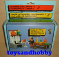 40601 - GARGAMELS LAB PLAYSET OLD BOX VERSION